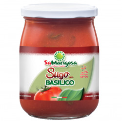 Ready tomato sauce with fresh basil. 500 g Jar