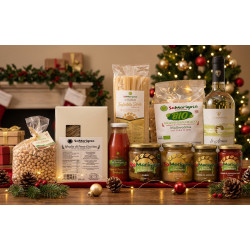 Gift basket 10 items.